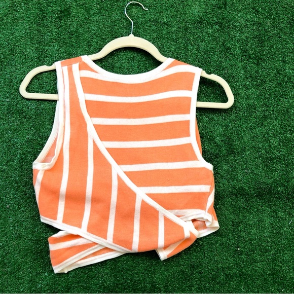 Mustard Seed Melon & White Striped Crop Top Size S - Picture 6 of 7